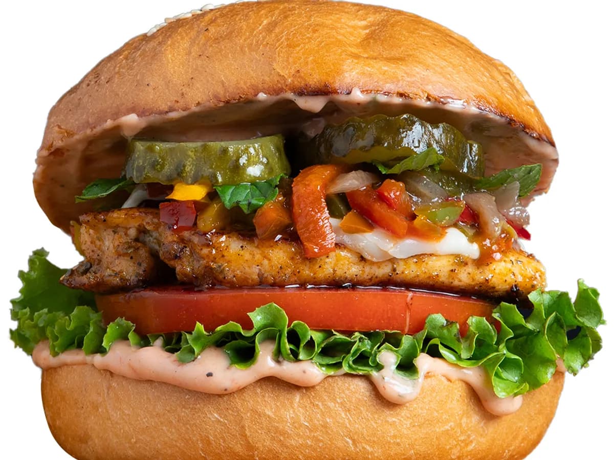 HOME CHICKEN BURGER